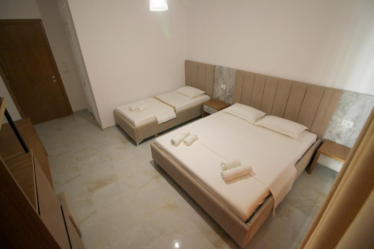 Hotel Four Islands クサミル エクステリア 写真