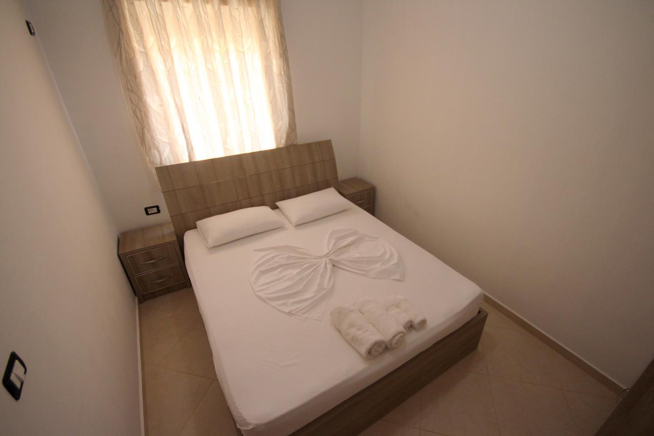 Hotel Four Islands クサミル エクステリア 写真